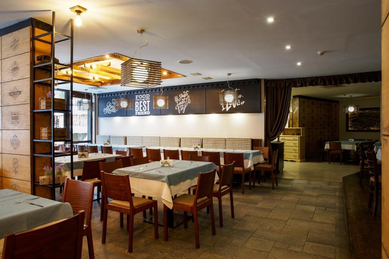 Hotel Casa Karina בנסקו מראה חיצוני תמונה